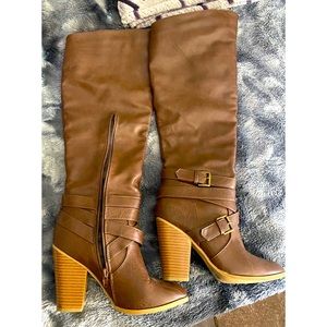 Heeled boots